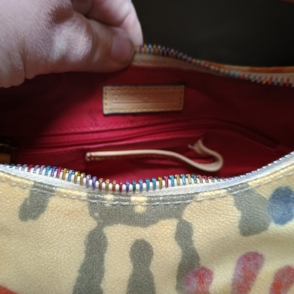 Dooney & Bourke Handprint Hobo Bag Multicolor Canvas Leather Trim Y2K - Picture 5 of 10